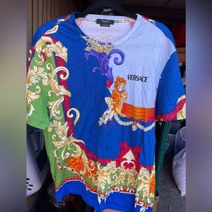 Men’s Versace Tshirt